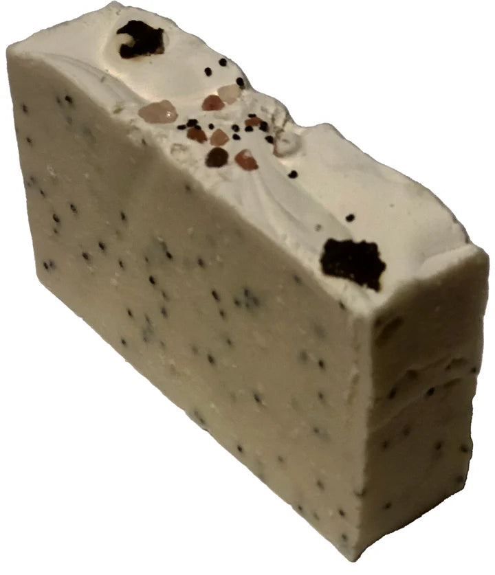 Discover the Health and Beauty Benefits of Lemongrass and Poppy Seeds in Soap